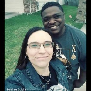 Meet your Posher, Desiree